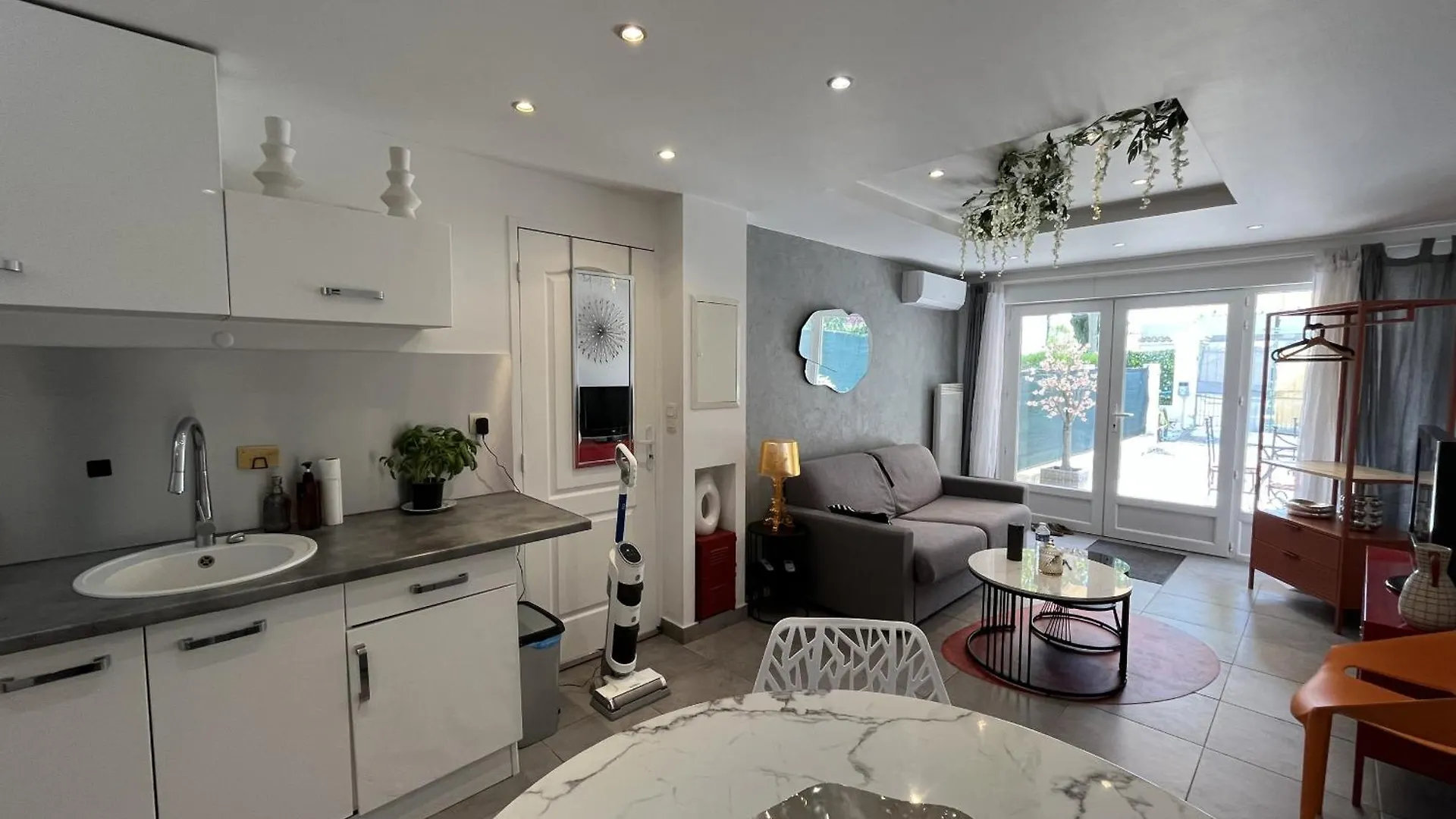 Port Frejus, 400M Des Plages Et Base Nature, Studi